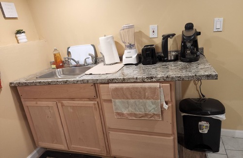 Weequahic Appartement | 1-bedroom Apt in the heart of Newark,just minutes from NYC&Newark Airport