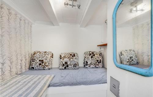 Svaneke Maison | 1 Bedroom Awesome Home In Svaneke