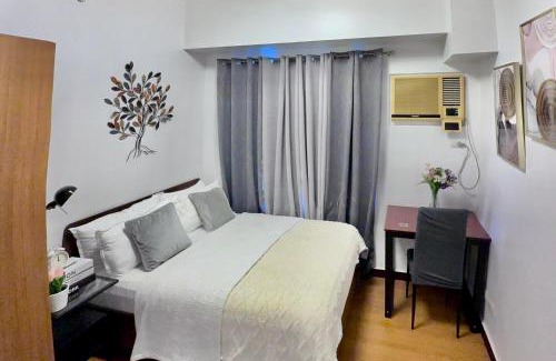 Barangay 670 Appartement | 1 Bedroom Bayview Condo near SLMEC & US Embassy