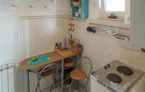 Martinscica Appartement | 1 Bedroom Beautiful Apartment In Martinscica