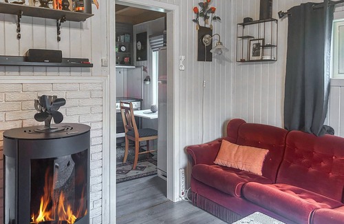 Fjaler Maison | Belle maison avec 1 chambre à Korssund