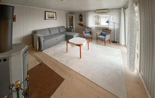 Uddevalla Municipality Maison | 1 Bedroom Beautiful Home In Uddevalla