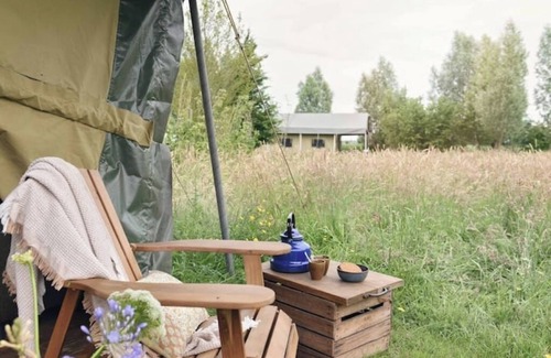Oosterwolde Lit Et Petit-Déjeuner | 1 bedroom bed and breakfast in oosterwolde