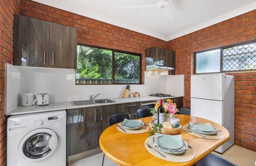 Robertson Maison | 1 Bedroom Comfy Unit Sleep 3 close to mall and bus