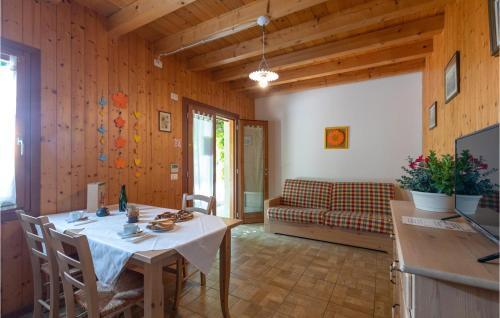 Sacile Appartement | 1 Bedroom Cozy Apartment In Sacile -Pd-