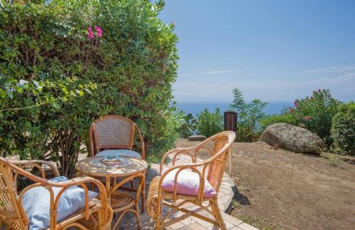Coccorino Maison | 1 Bedroom Cozy Home In Joppolo