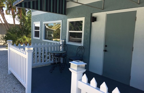 Nokomis Cottage | SPÉCIAL ÉTÉ / AUTOMNE !! Duplex 1 chambre sur Intracoastal avec accès à la plage