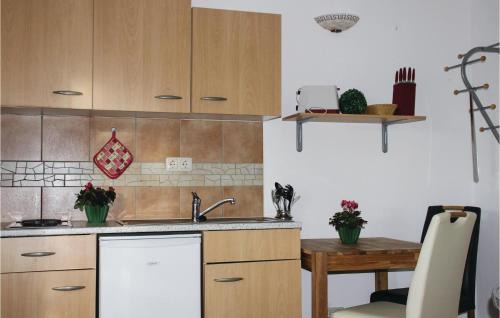 Fuhlendorf Maison | 1 Bedroom Gorgeous Home In Fuhlendorf