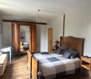 Melun Maison | 1 Bedroom Homestays In Melun