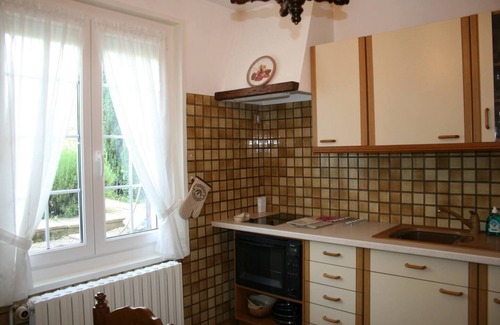 Tournus Maison | 1 Bedroom House 20min walk to centre in Tournus