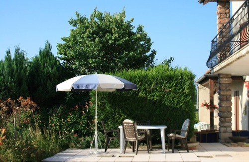 Tournus Maison | 1 Bedroom House 20min walk to centre in Tournus