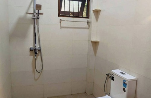 Dalupotha Appartement | 1-Bedroom House with Veranda and Free Parking