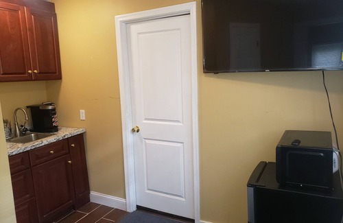 Seat Pleasant Lit Et Petit-Déjeuner | 1-bedroom in Capitol Heights near Washington DC & metro train station