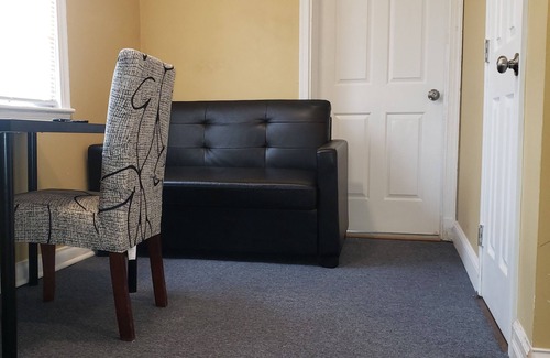 Seat Pleasant Lit Et Petit-Déjeuner | 1-bedroom in Capitol Heights near Washington DC & metro train station