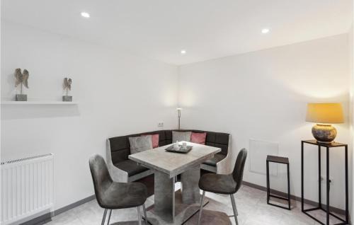 Nieheim Appartement | 1 Bedroom Lovely Apartment In Nieheim