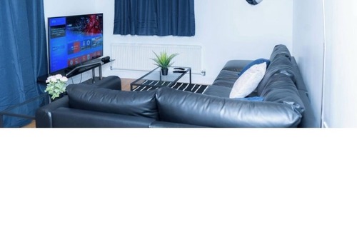 Redbridge Appartement | 1 bedroom Luxury Apartment Gants-Hill in Illford
