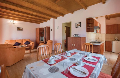 Barban Maison | Belle maison avec 1 chambre à Bateli