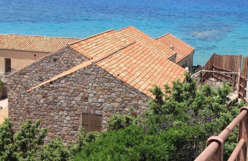 Gonnesa Maison | Vrbo Property