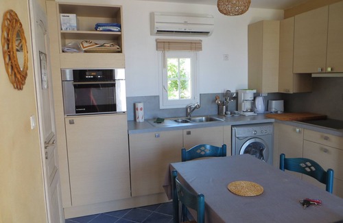 Barcaggio Maison | 1 bedroom private vacation home in ersa