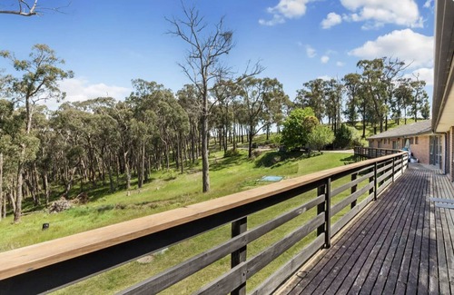 Heathcote Junction Appartement | 1 bedroom studio very quiet with farm view in Heathcote junction.