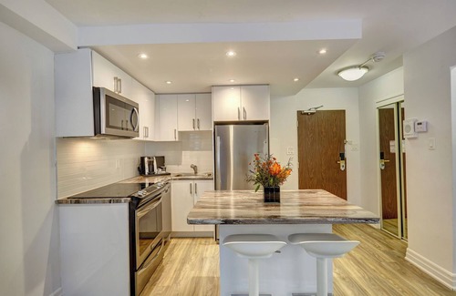 Church and Wellesley Appartement | 1 bedroom Suite in Downtown Toronto