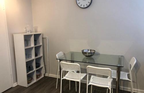 Elsternwick Appartement | 1 Bedroom Unit in Heart of Elsternwick