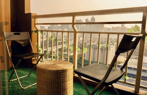 Kapitolyo Copropriété | 1-Bedroom Unit w/ Balcony