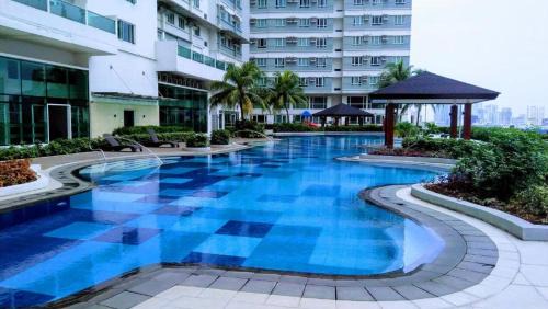 Legazpi Village Appartement | 1 Bedroom with Living Room Condotel The Beacon Makati