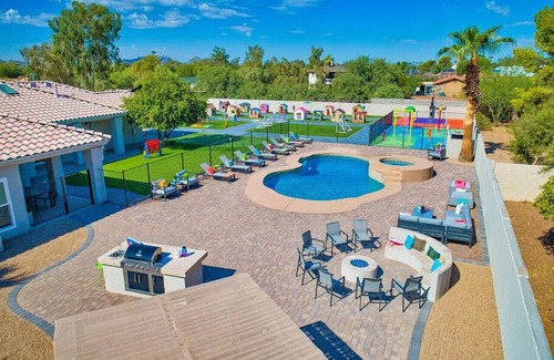 Paradise Valley Ranchos Maison | Vu à la télévision n ° 1 pour enfants et familles