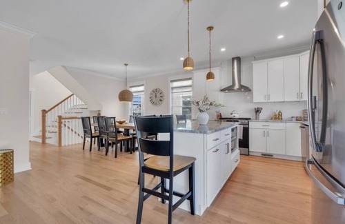 Ortley Beach Maison | 1 Block to Beach with Linens + Towels and Coffee Included