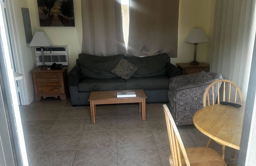 Deerfield Beach Station Balnéaire | 1 BR Apartment- Steps from the beach!