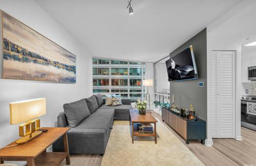Coal Harbour Appartement | 1-BR Condo in Downtown Coal Harbour with Parking and City Views