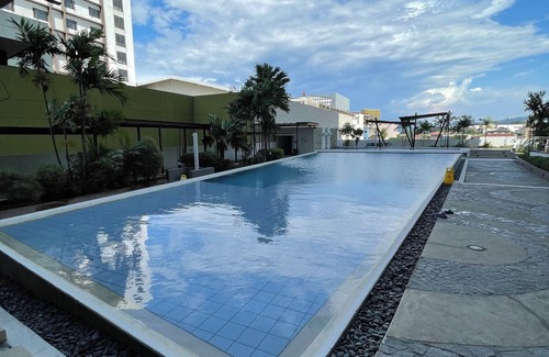 Cagayan de Oro Appartement | 1 BR LUXURY CONDO. 1 MINUTE WALK TO AYALA CENTRIO! HEART OF THE CITY