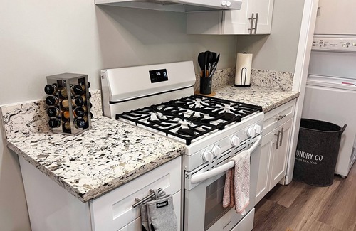 East Hollywood Appartement | 1-BR Retreat in East Hollywood – Prime Location!