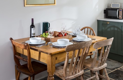 Stanton Cottage | 1 Chestnut Corner - a beautiful house in Stanton sleeping 4 guests