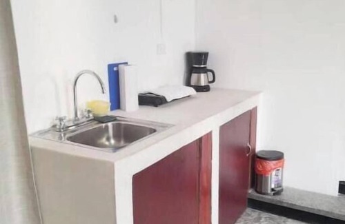 Zona 5 Appartement | 1 Comfy Dual: Convenience & Comfort Galore & 2 Nice and comfortable central apt