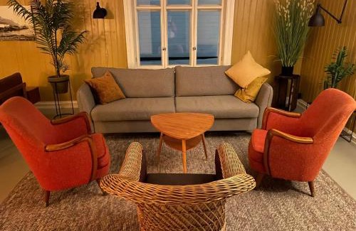 Lødingen Appartement | 1. etg i Dampskipsbrygga, Lødingen havn