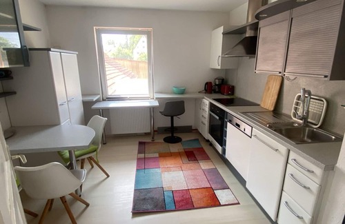 Kaltbrunn Appartement | 1 floor upper floor 3 bedroom apartment kitchen WLAN SmartTV large parking lot
