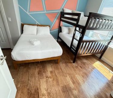 River West Appartement | 1 Garage Parking Pool Table Up To 1Gb Wifi Speed