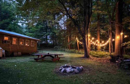 Brantingham Maison | 1 Mi to Brantingham Lake New York Getaway!