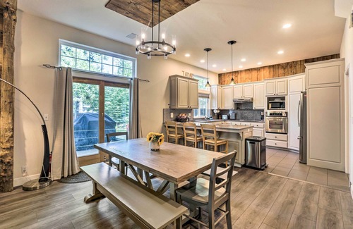 Comstock Acres Maison | 1 Mi to Commons Beach: Tahoe City Getaway!