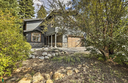 Comstock Acres Cottage | 1 Mi to Commons Beach: Tahoe City Getaway!