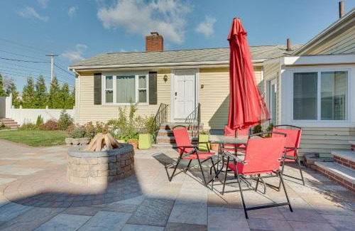 Salem Appartement | 1 Mi to Downtown Salem Vacation Rental!