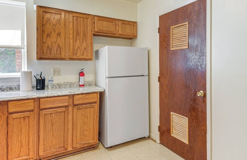 Downtown Baltimore Appartement | 1 Mi to Druid Hill Park: Quaint Baltimore Apt
