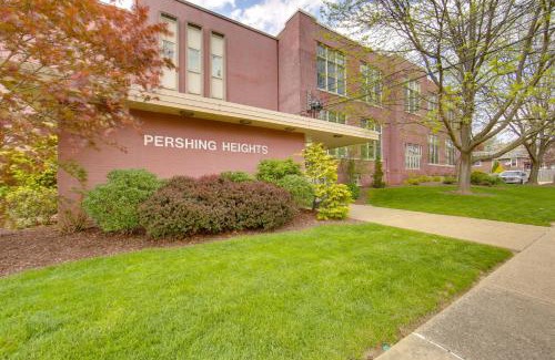 New Kensington Appartement | 1 Mi to Dtwn Cozy Retreat in New Kensington!