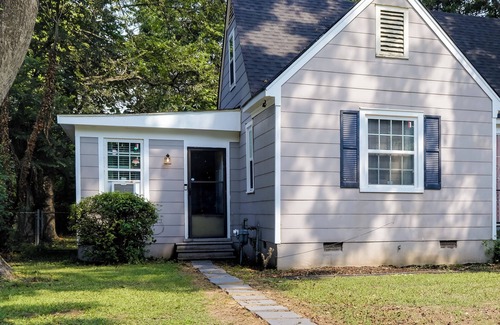 Greenwood Appartement | < 1 Mi to Dtwn: Updated Studio in North Greenwood!