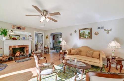 Franklin Maison | 1 Mi to Historic District Mtn-View Franklin Home