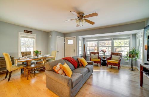 Miller Beach Maison | 1 Mi to Indiana Dunes Natl Park Home with Patio!