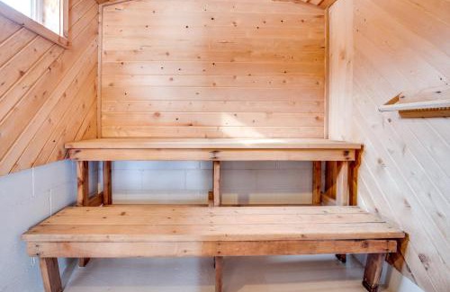 Laurium Maison | 1 Mi to Lake Superior Cottage with Sauna and Rec Room