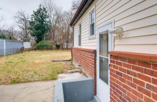 Wheaton-Glenmont Maison | 1 Mi to Metro DC Area Apt with Fenced Yard!